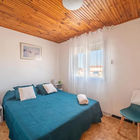 Holiday home Maison A La - Proche De La Marina *